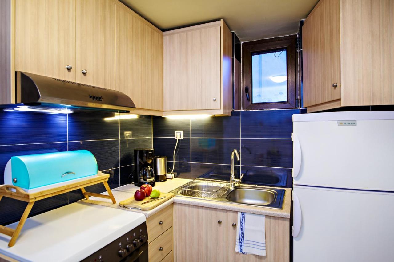 Annaview Apartments & Suites Плакіас Екстер'єр фото