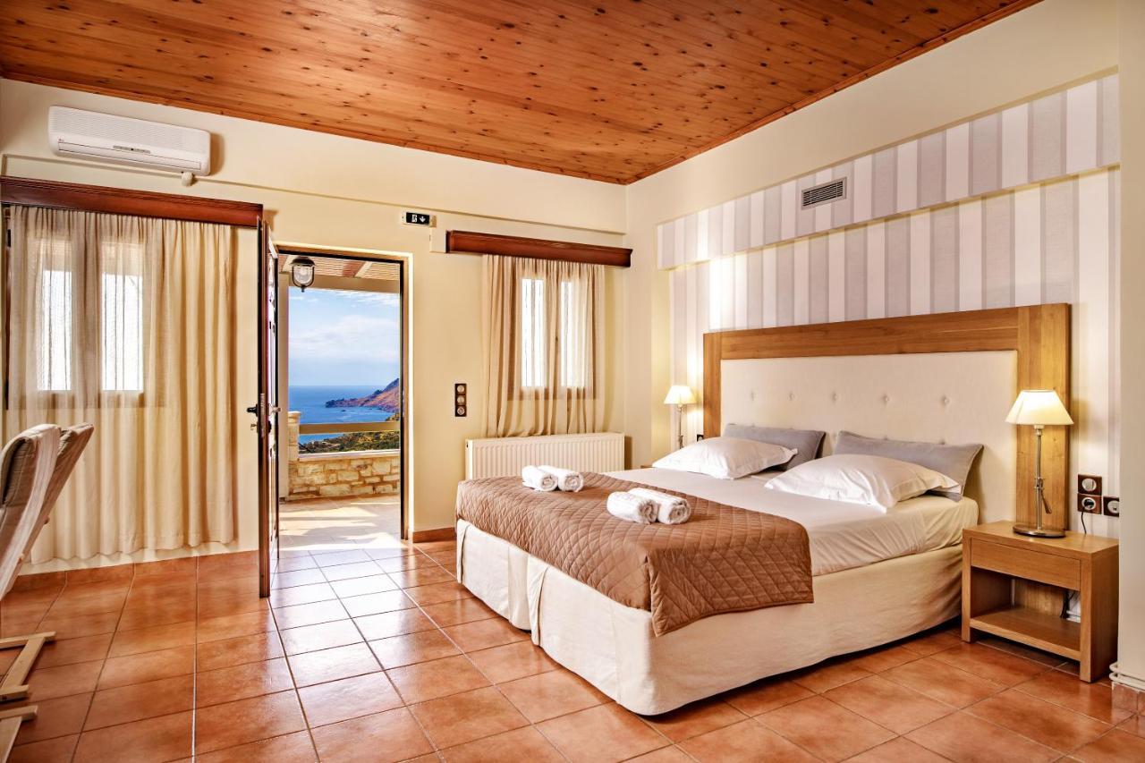 Annaview Apartments & Suites Плакіас Екстер'єр фото