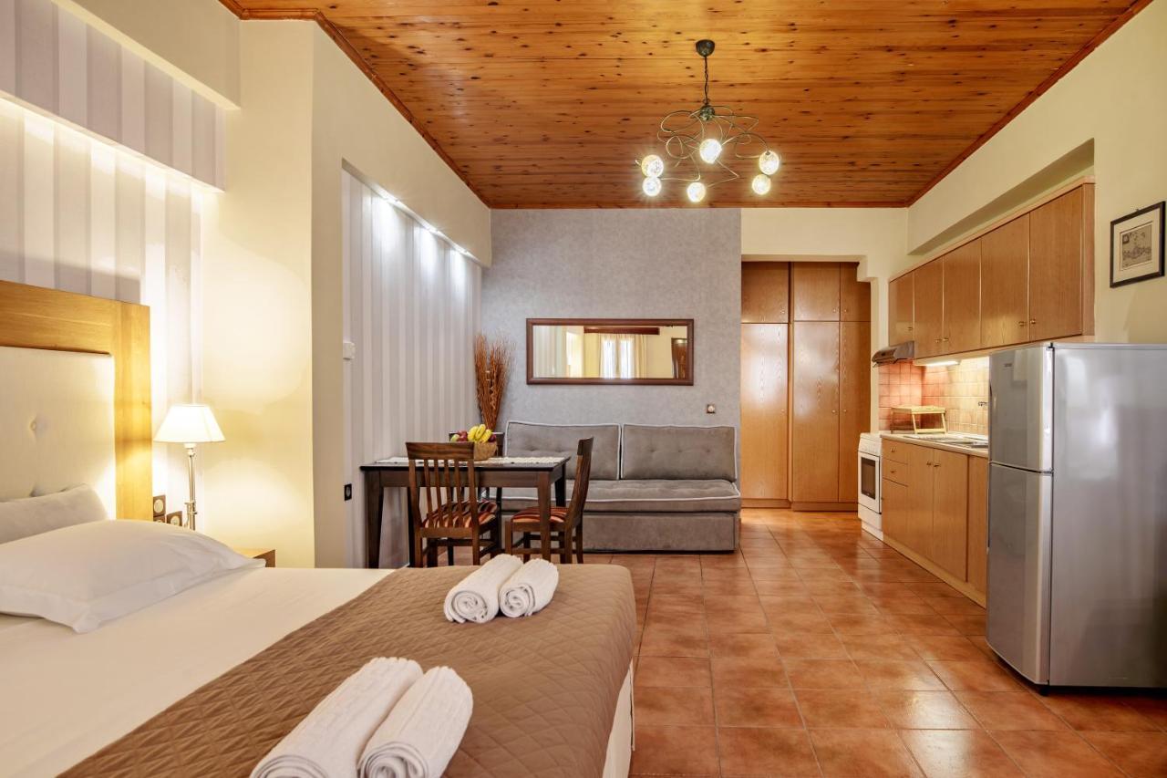 Annaview Apartments & Suites Плакіас Екстер'єр фото