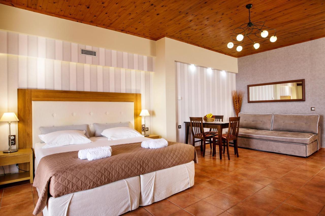 Annaview Apartments & Suites Плакіас Екстер'єр фото