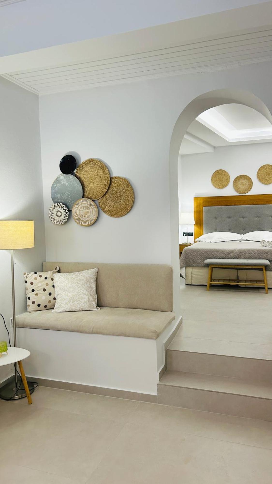 Annaview Apartments & Suites Плакіас Екстер'єр фото